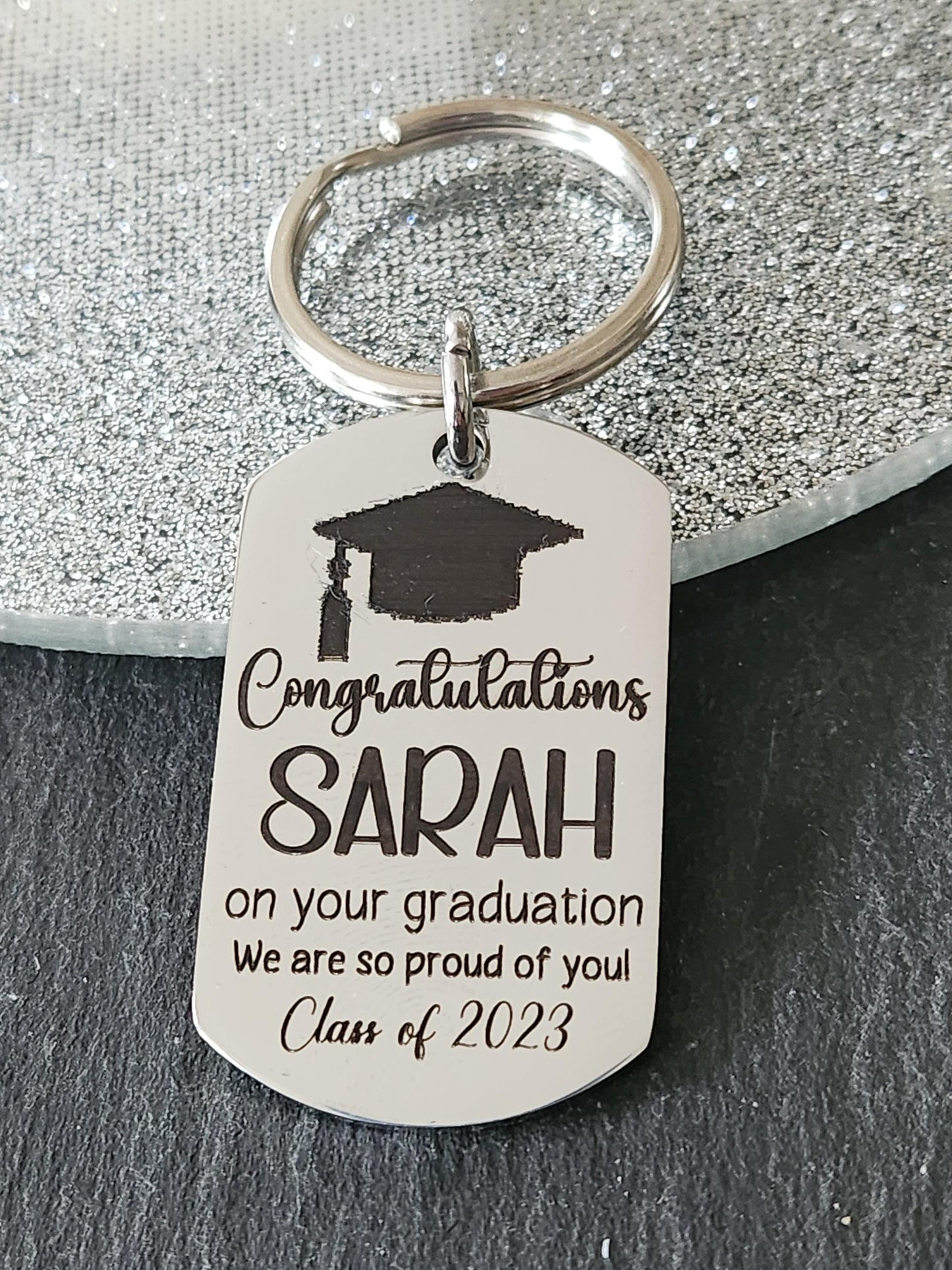 Graduation keyring. Congratulations gift, Graduation cap, well done.