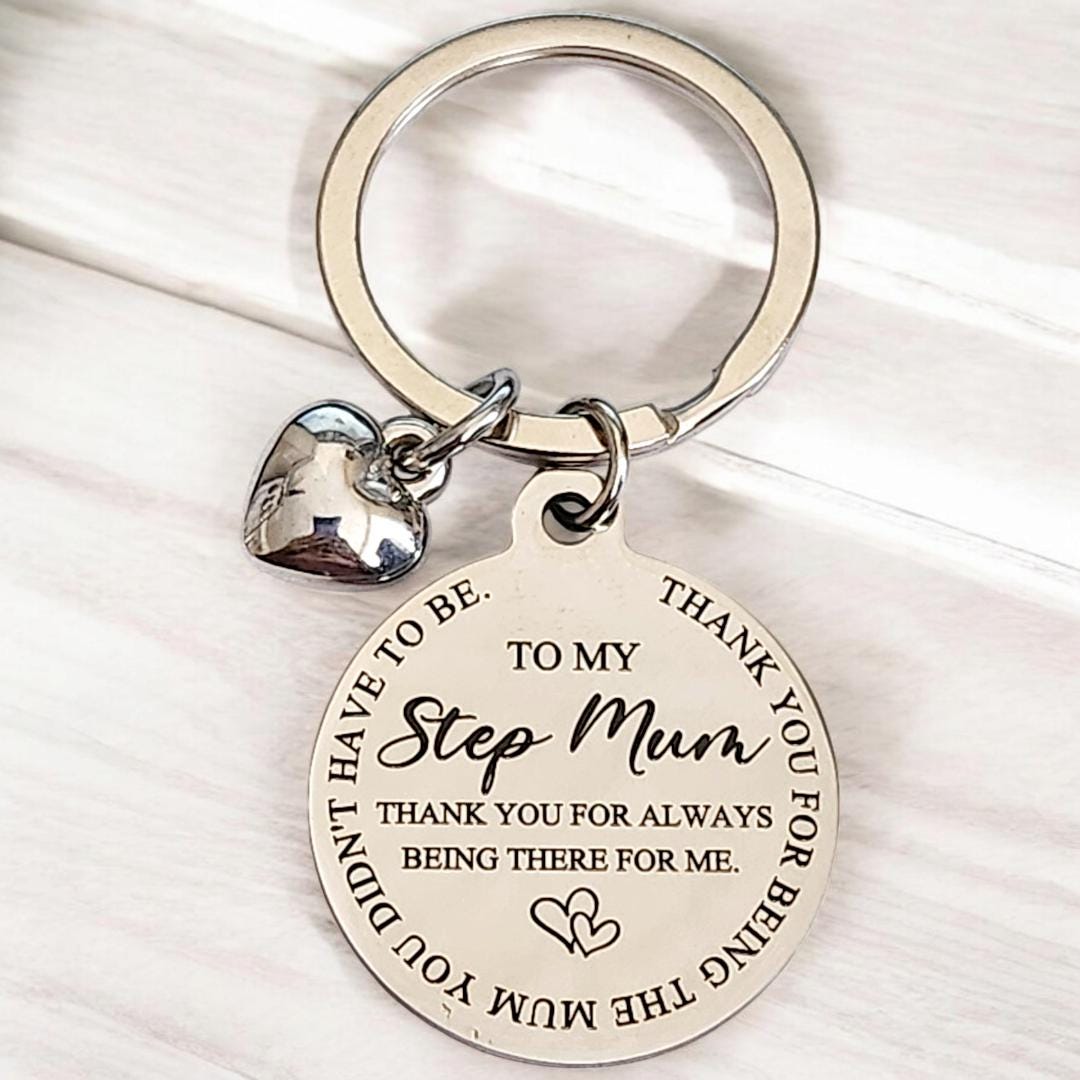 Mothers day keyring. Personalised on the back.