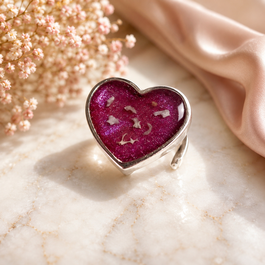Cremation Ashes or Hair memorial heart charm to fit snake chain or pandora style bracelet. Engraved on the back. 40 colours to choose from.