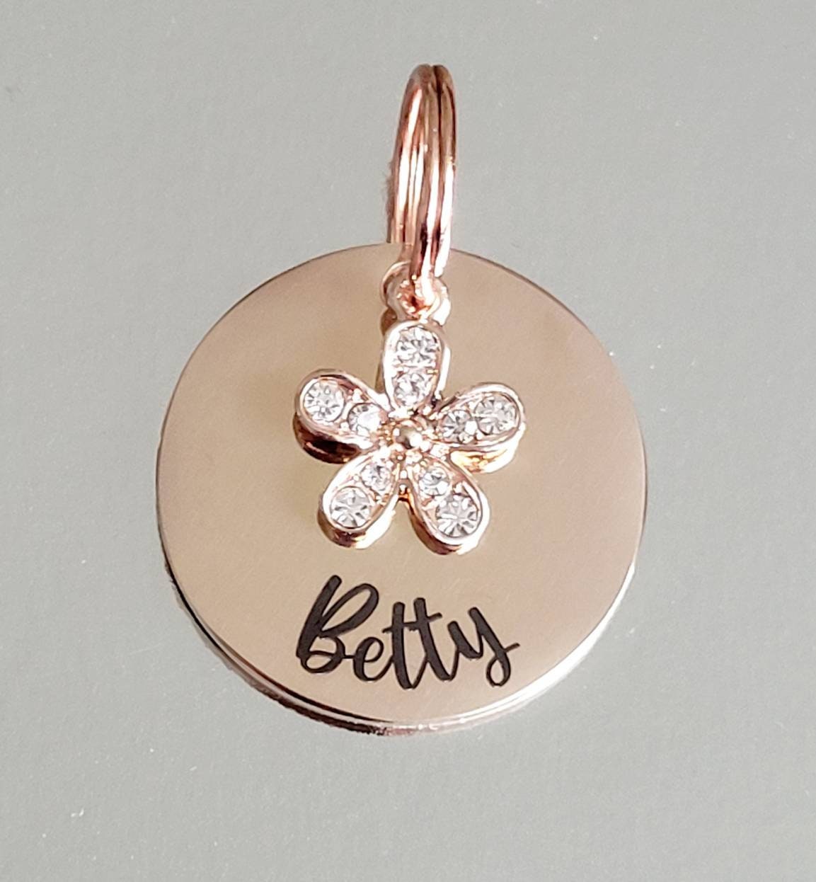 Daisy Bridle or saddle tag with sparkly daisy charm. Silver, gold or rose gold.