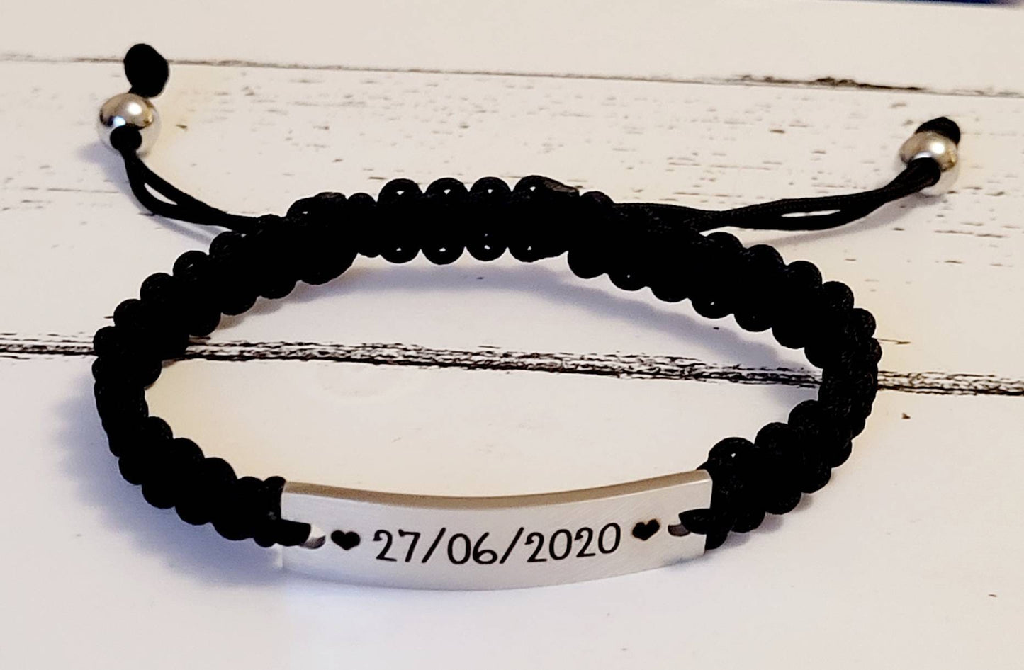 Adjustable unisex personalised adjustable bracelet,  any text can be engraved.