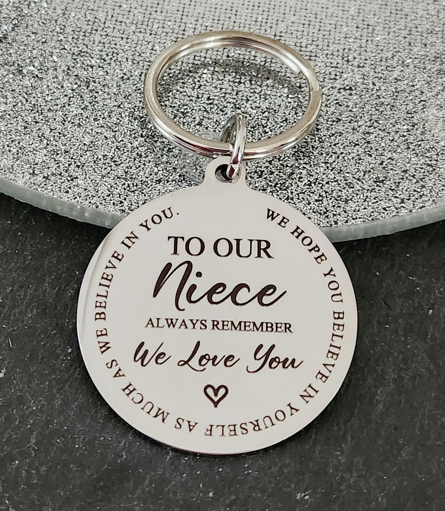 Niece/ Nephew keyring,  the back can be personalised.