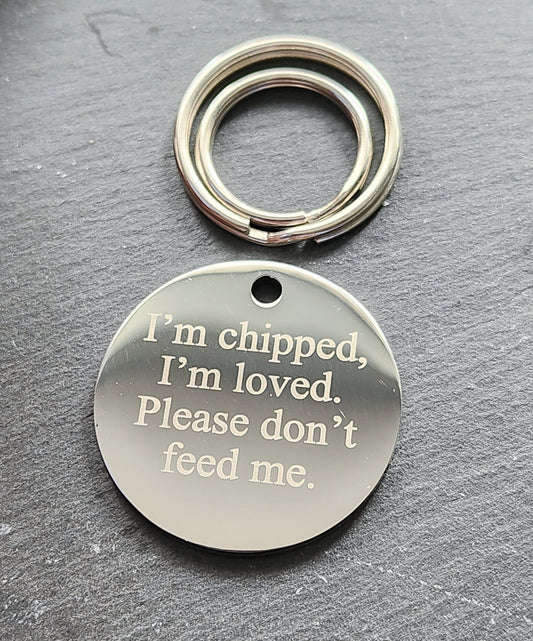 Cat and dog please dont feed me. Laser engraved,  stainless steel available in rose gold, silver and gold.