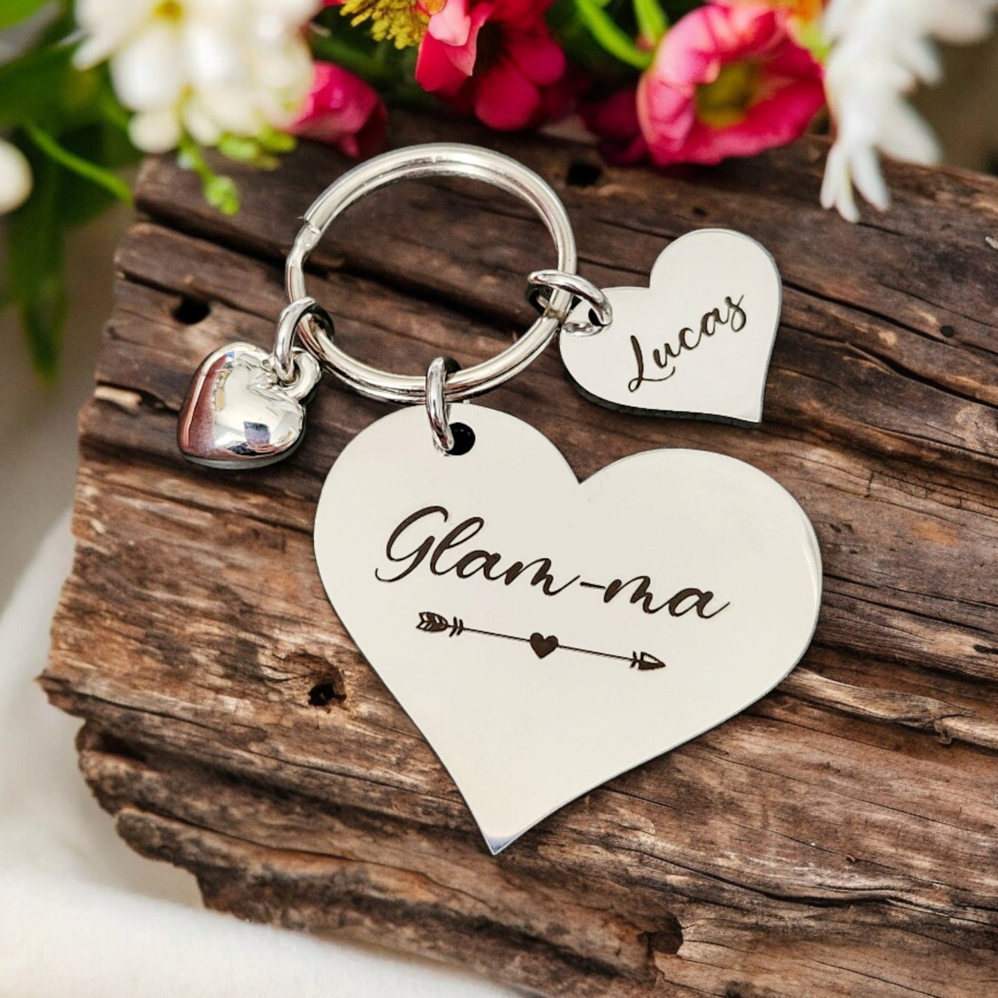 This Glam-ma keyring,  Can be personalised to mummy, grandma etc.