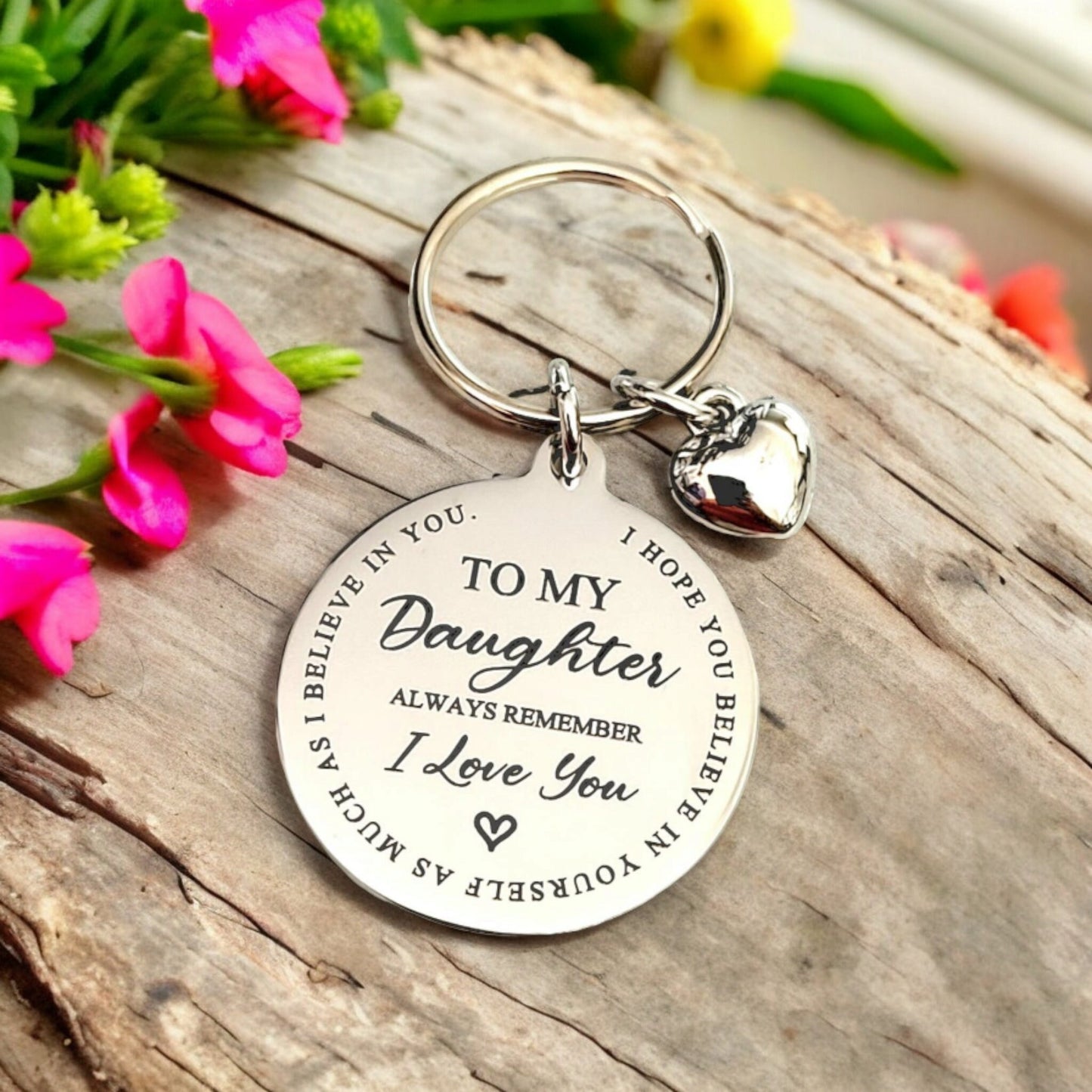 Daughter/Son keyring,  the back can be personalised.