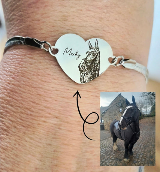 Personalised Horse Photo Bracelet – 20mm Heart Engraved in Silver or Gold (15cm + Extension)