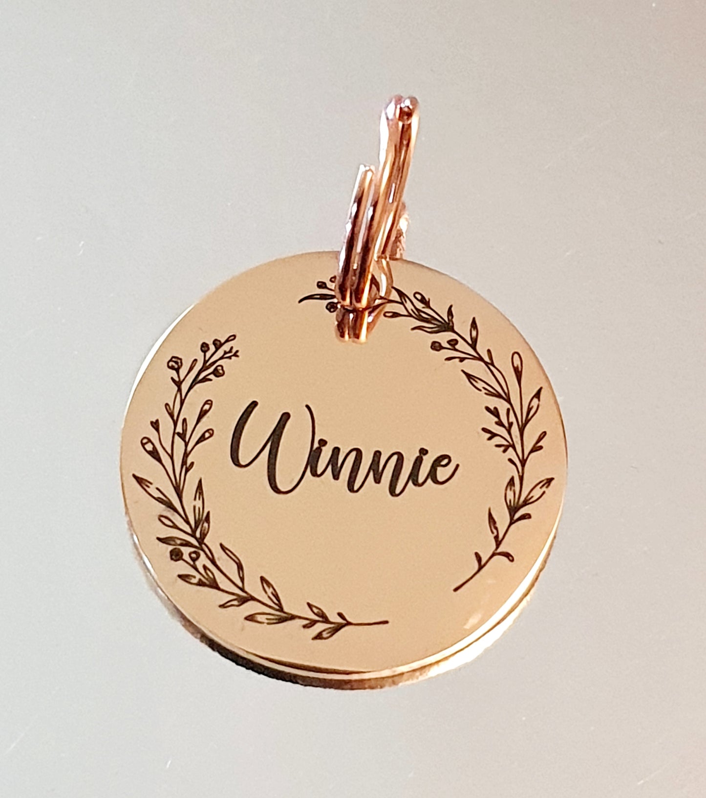 Laser Engraved stainless steel disk with simple wreath