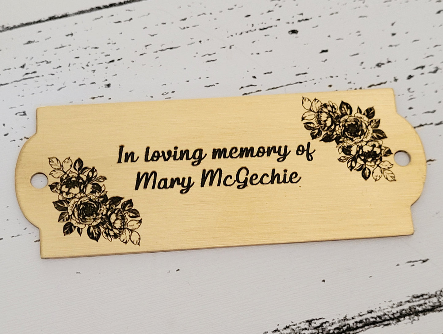Bench plaque, Pet kennel /hutch name coated brass plaque, design can be changed