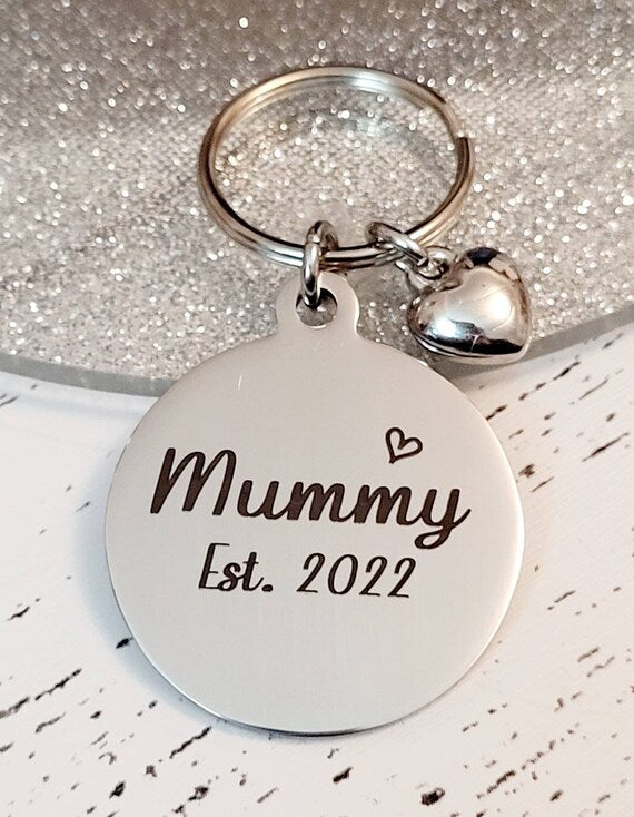 Mummy Est... keyring, Can be personalised to mummy, daddy, grandma etc. Includes gift box.